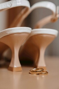 婚鞋婚戒