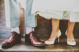 新人婚鞋特写