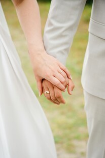 新人牵手 浪漫婚礼瞬间