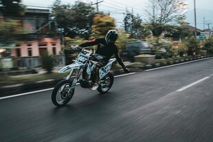 骑士公路骑行酷炫瞬间