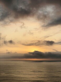 海上日落美景