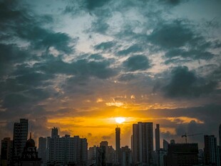 城市日落美景