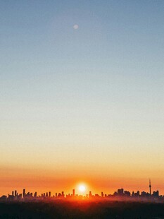 城市日落美景