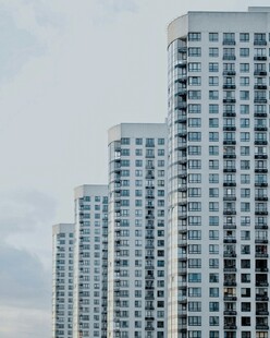 现代高层住宅楼景观