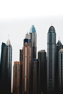 繁华都市高楼林立景观