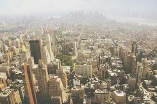 俯瞰繁华都市景观