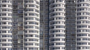 高楼林立的城市建筑景观