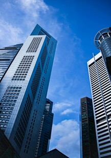 都市摩天大楼仰视景观