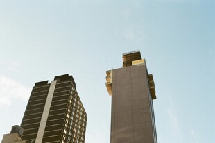 城市高楼景观