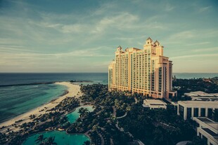 奢华海滨度假酒店景观