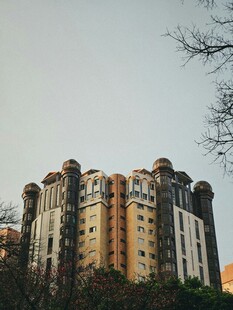 高层住宅楼外观景致
