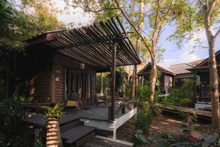 林间雅致度假小屋