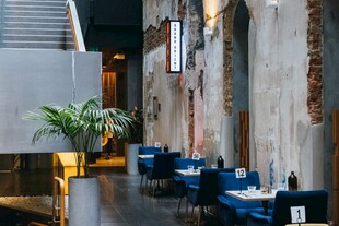 工业风餐厅室内优雅景致