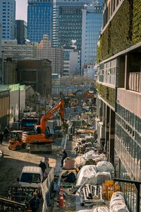 城市街道施工场景