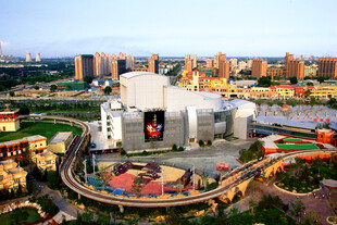 城市中的大型建筑景观