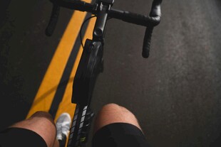 骑行视角下的自行车