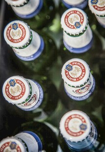 啤酒瓶盖特写