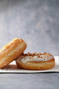 美味甜甜圈展示