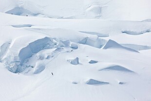 雪山壮丽景观