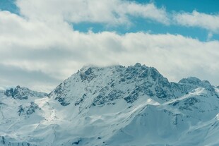 壮丽雪山美景