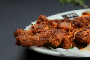 美味酱排骨诱人色泽