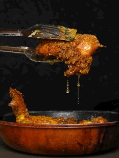 美味烤肉诱人瞬间