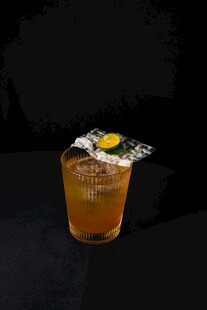 精致柠檬鸡尾酒特写