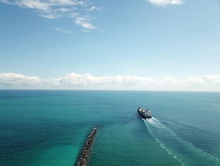 碧海蓝天美景