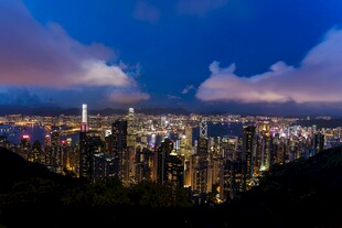 香港璀璨夜景俯瞰图
