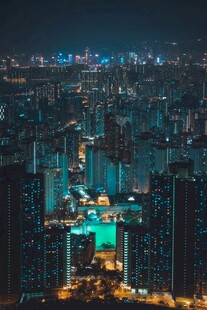 城市璀璨夜景俯瞰图