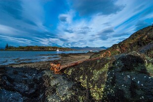 海边岩石美景