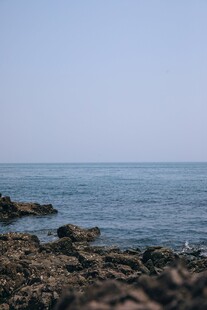 海边礁石