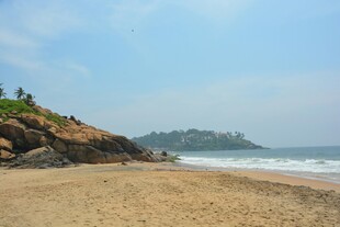 美丽海滨沙滩风景