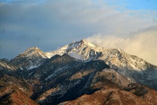 壮丽雪山美景