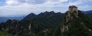 雄伟壮丽的古老长城景观