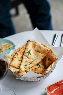 美味可丽饼搭配饮品