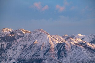 壮丽雪山美景