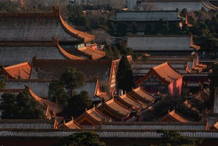 俯瞰传统中式古建筑景观