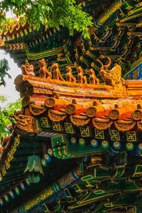 中式古建筑屋顶精美一角