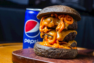 芝士牛肉汉堡