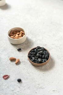 美味坚果与果干组合