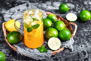 青柠冰饮