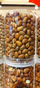 罐装多样豆类干货展示