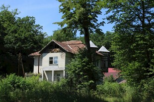林间小屋