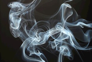 飘逸灵动的白色烟雾形态