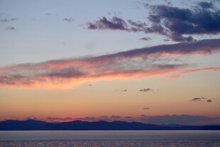 海边绚丽晚霞美景