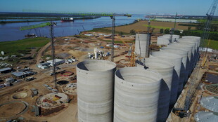 大型筒仓施工现场