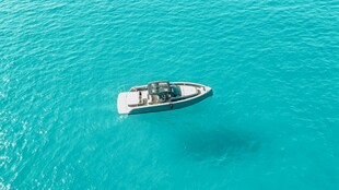 海上孤舟