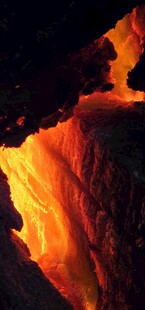 炽热岩浆涌动