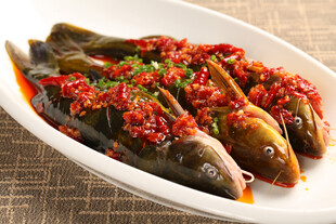 剁椒蒸鱼